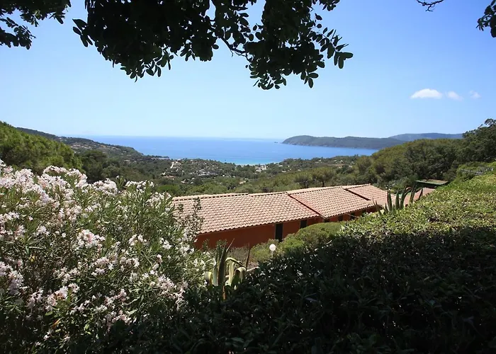 Ca' La Stella Sea-view Aparthotel Porto Azzurro