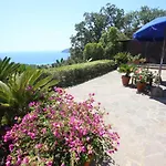 Ca' La Stella Sea-view Апарт-отель Порт-Аццурро