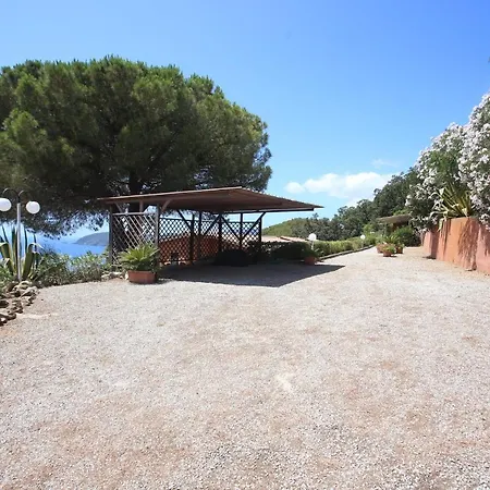 Apart-hotel Ca' La Stella Sea-view 3*