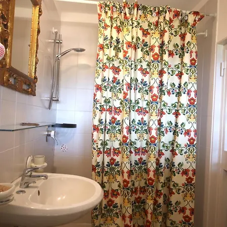 Apart-hotel Ca' La Stella Sea-view 3*