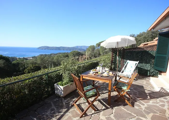 Ca' La Stella Sea-view Aparthotel