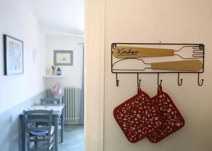 Ca' La Stella Sea-view Aparthotel