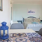 מלון דירות Ca' La Stella Sea-view 3*